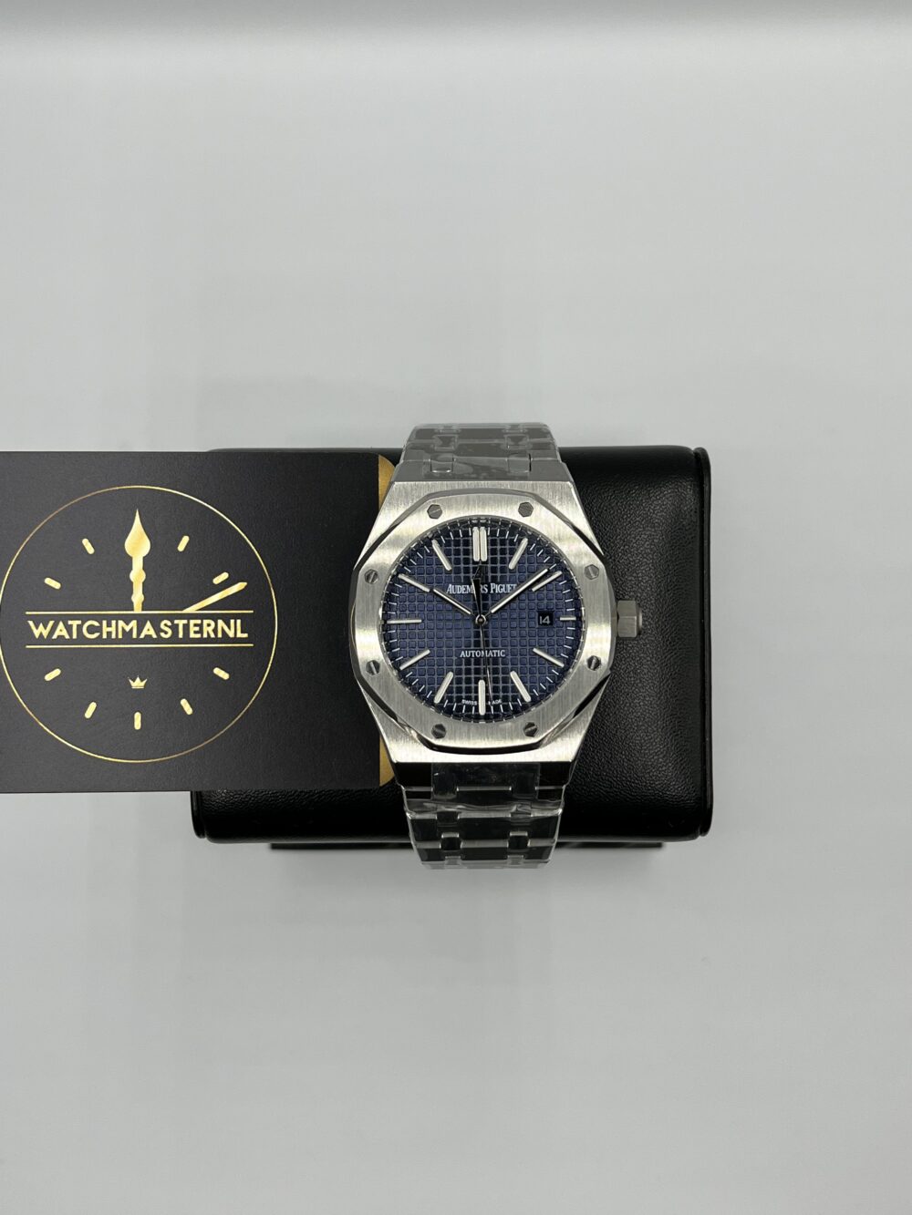 AP blue dial